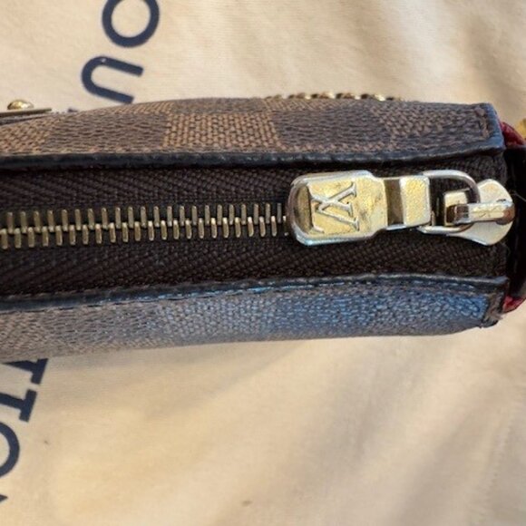 Louis Vuitton Damier Ebene Eva Clutch - Picture 7 of 15